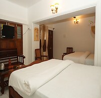 Rebel De Pondicherry