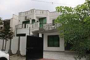 Overseas B&B Guest House