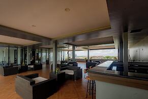 The Isabelle Hotel