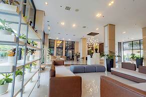 The Isabelle Hotel