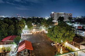 The Isabelle Hotel