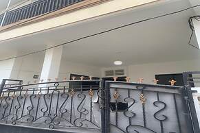 OYO 94169 Flamboyan Harapan Indah