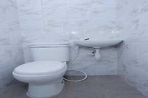 OYO 94169 Flamboyan Harapan Indah