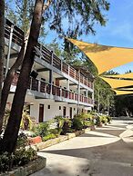 Camp Rofelio Surfing Beach Resort