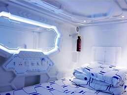 Jianpuke Space Capsule Backpacker Hostel