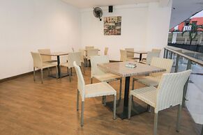 OYO 94171 Mr Stay Room