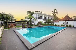 Pondok Tetebatu Cottages and Cafe