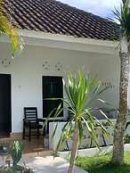 Pondok Tetebatu Cottages and Cafe