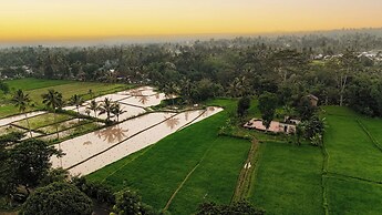Pondok Tetebatu Cottages and Cafe