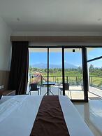 Pondok Tetebatu Cottages and Cafe