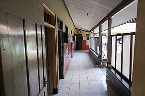 SPOT ON 94177 Dian Asih Rooms