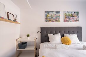 RentPlanet - Apartament Nowowiejska