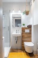 RentPlanet - Apartament Nowowiejska