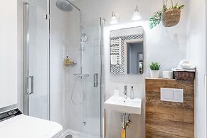 RentPlanet - Apartament Nowowiejska