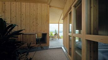 YAWN YARD Kouri Island