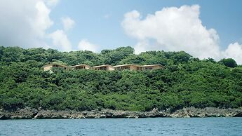 YAWN YARD Kouri Island