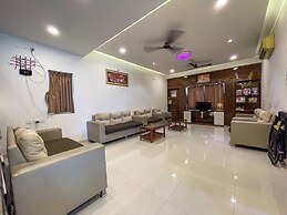 CosmicStays Lilac Villa Luxury Villa