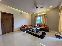 CosmicStays Lilac Villa Luxury Villa