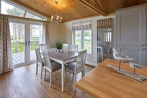 Host Stay Salt Seaweed