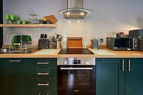 Host Stay Forest Green Lodge