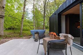 Cabin in the Woods With hot tub