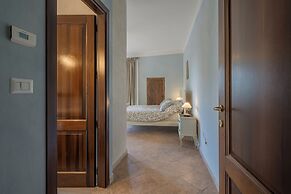 Casa Renato Apartments With Pool, Monforte D' Alba