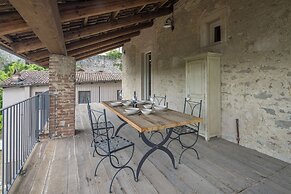 Casa Renato Apartments With Pool, Monforte D' Alba