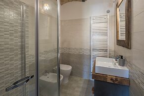 Casa Renato Apartments With Pool, Monforte D' Alba
