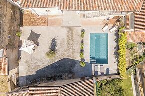 Casa Renato Apartments With Pool, Monforte D' Alba