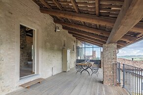 Casa Renato Apartments With Pool, Monforte D' Alba