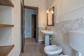 Casa Renato Apartments With Pool, Monforte D' Alba