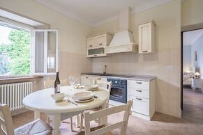 Casa Renato Apartments With Pool, Monforte D' Alba