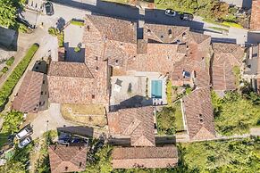 Casa Renato Apartments With Pool, Monforte D' Alba