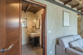 Casa Renato Apartments With Pool, Monforte D' Alba