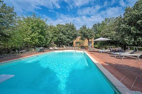 Santa Colomba House Nature And Pool