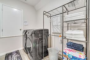 Relax, Play, Swim: Luxe Haines City Home w/ Lanai!