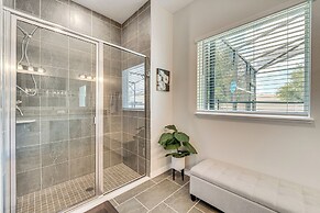 Relax, Play, Swim: Luxe Haines City Home w/ Lanai!