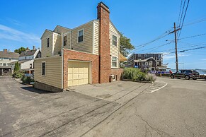 Waterfront Views: Historic Marblehead Home