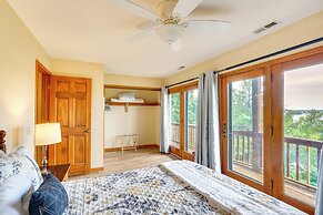 Spacious Osage Beach Home w/ Panoramic Lake Views