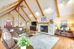 Spacious Osage Beach Home w/ Panoramic Lake Views