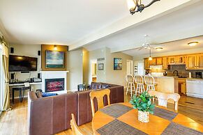 Large Lake of the Ozarks Home: Deck, Dock & Views