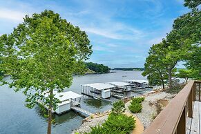 Large Lake of the Ozarks Home: Deck, Dock & Views