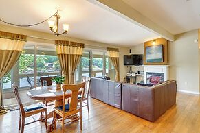 Large Lake of the Ozarks Home: Deck, Dock & Views