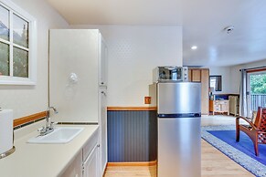 Historic Boise Studio w/ Courtyard, Blocks to Dtwn
