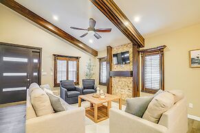 Unique El Paso Home w/ Patio ~ 1 Mi to The Shoppes