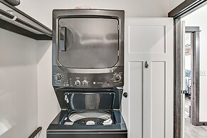 Belgrade Studio w/ Mountain Views: Near Bozeman!