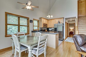 'peeking Pines' A-frame Cabin in Bryce Resort!