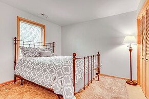 'peeking Pines' A-frame Cabin in Bryce Resort!