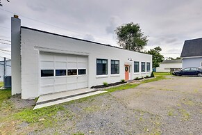 Modern Harrisonburg Home - 2 Mi to Jmu!