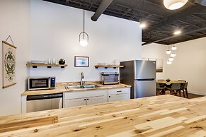 Modern Harrisonburg Home - 2 Mi to Jmu!